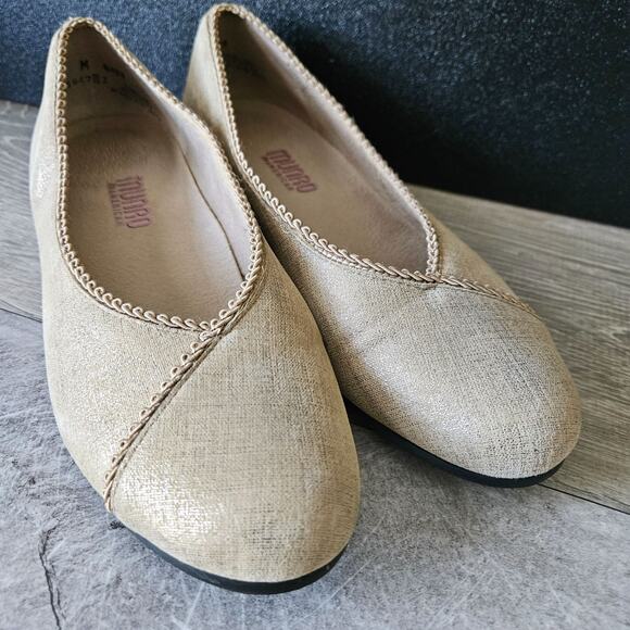 Munro American Soft Gold Iridescent Womens Ballet Flats Slip on Size 7 Shoes - Picture 2 of 15